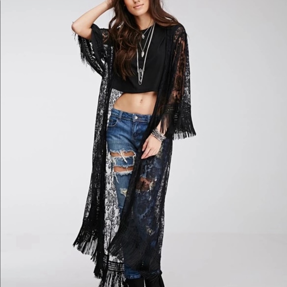Witchy Woman Lace & Fringe Kimono